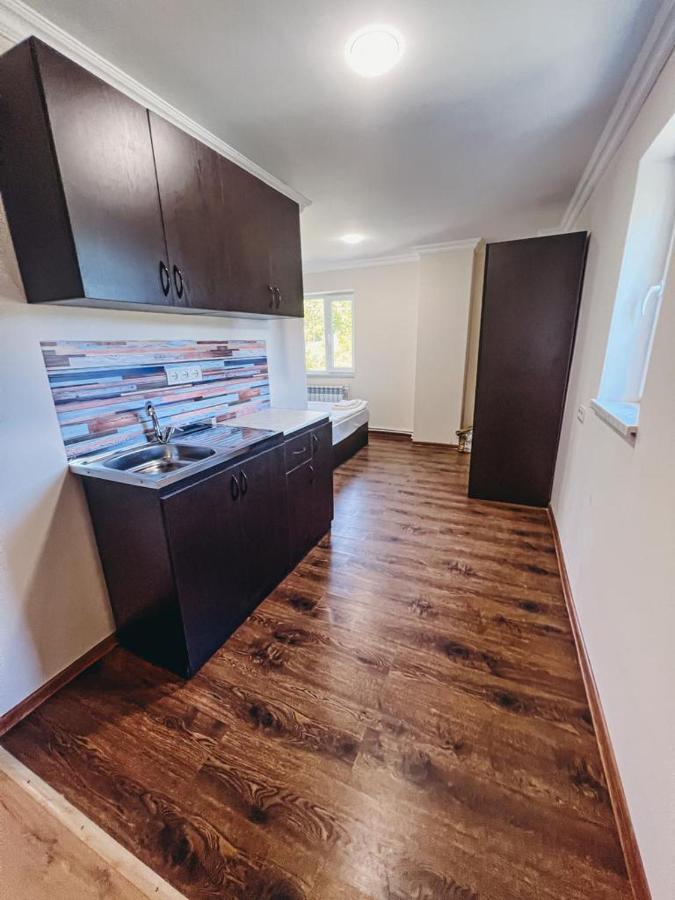Apartaments Tsaghkadzor Hrazdan Екстер'єр фото