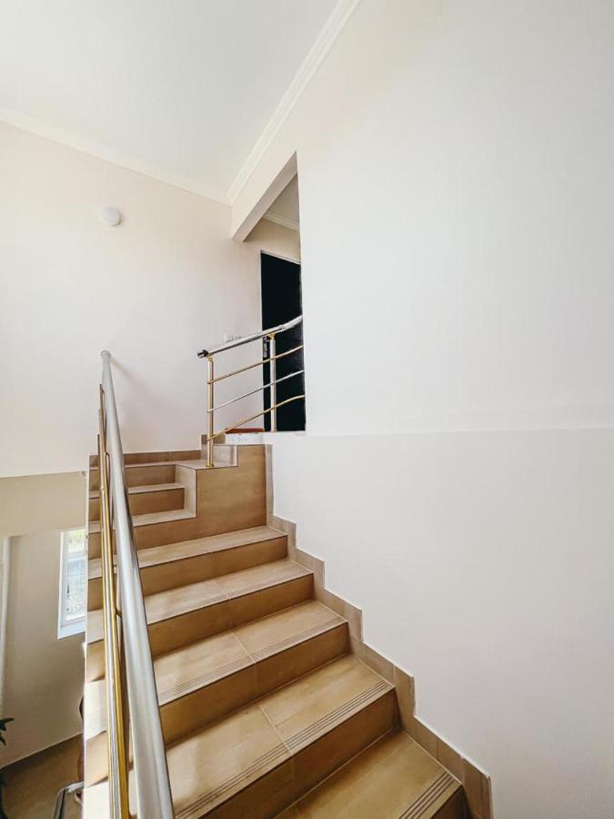 Apartaments Tsaghkadzor Hrazdan Екстер'єр фото