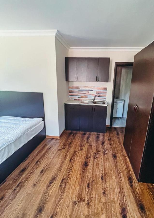 Apartaments Tsaghkadzor Hrazdan Екстер'єр фото